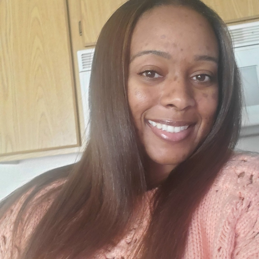 Meet your Posher, Jasmin